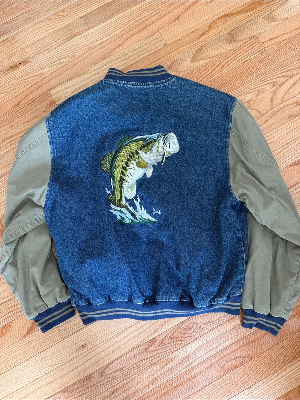 Vintage Denim & Olive Fishing Embroidered Bass Fishing Jacket xL